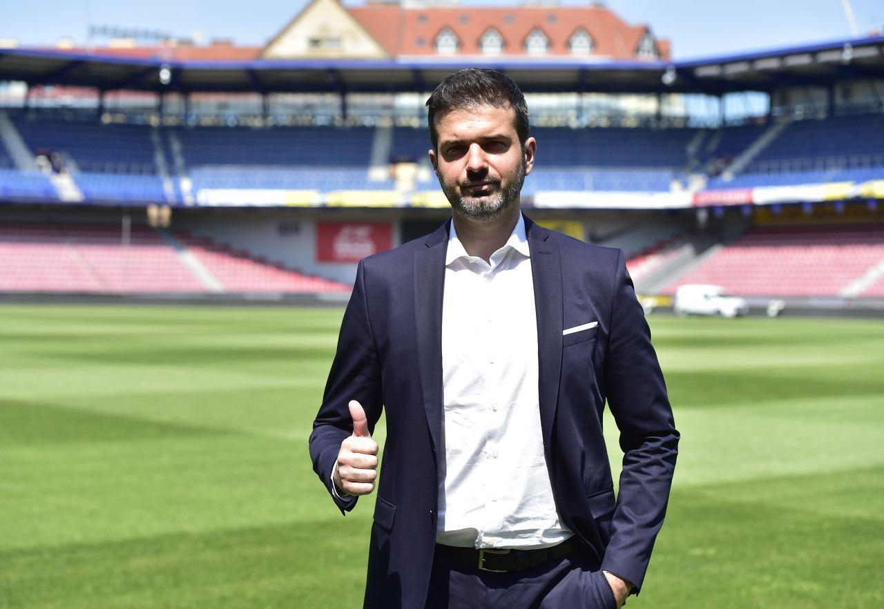 斯特拉马乔尼：齐沃比小法更适合国米，小法很出色但要求彻底变革