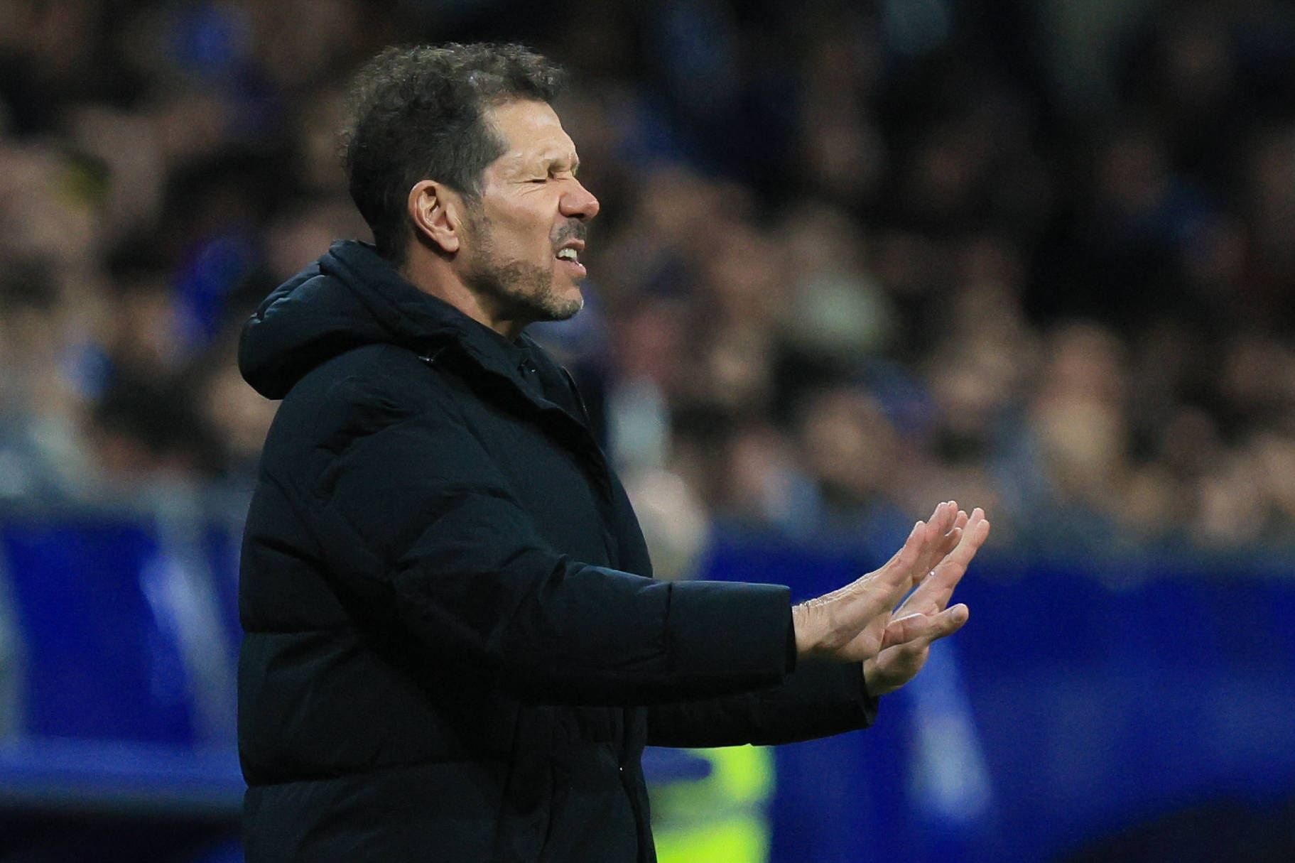 阿斯报：马竞防线人手短缺，战巴萨朗格莱预计搭档勒诺尔芒