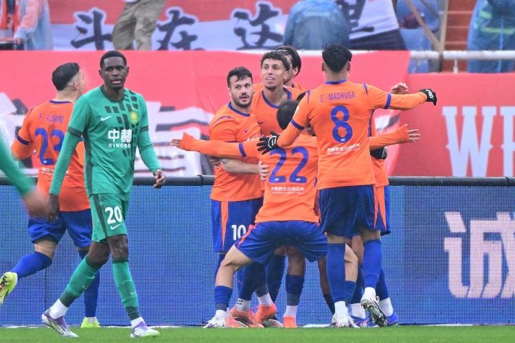 鲁媒：泰山3胜2负低于预期；球队赛季初目标“保三争一”但不强求