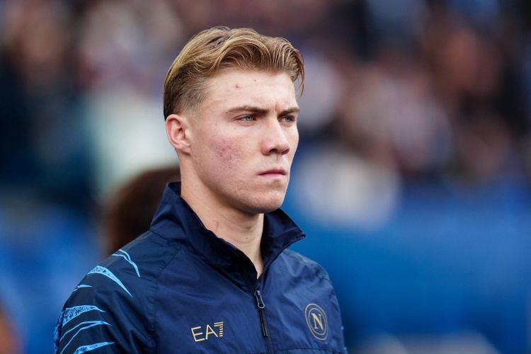 斯基拉：加斯佩里尼在去年夏天反对罗马引进霍伊伦和乔纳森·罗