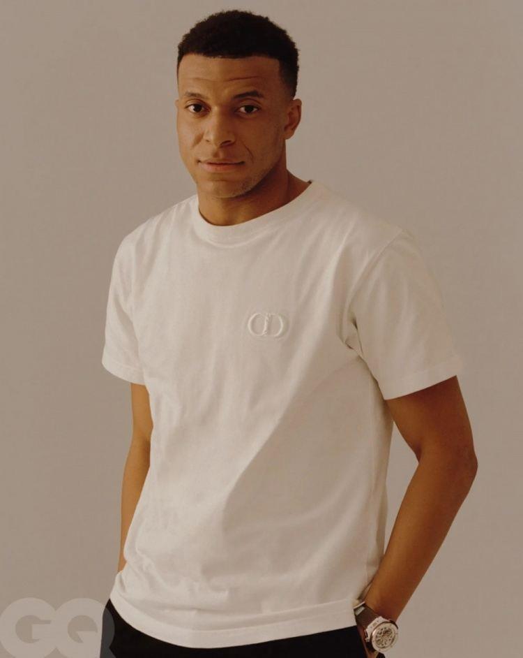 姆巴佩：为皇马效力像上帝赐予的礼物，如今我站在儿时梦想的位置