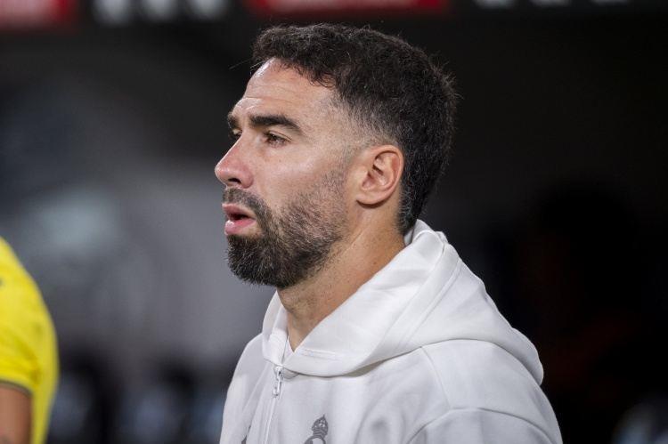 TA：卡瓦哈尔可能不续约阿拉巴合同到期，皇马需补强右后卫和中卫