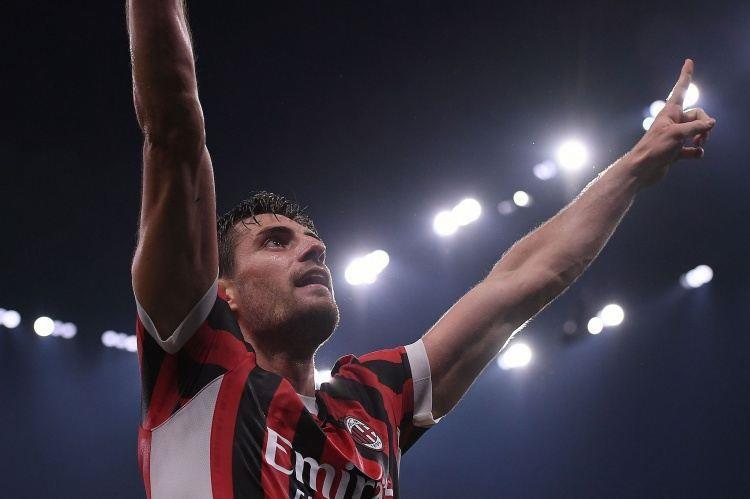 加比亚：莫德里奇是不可思议的球员，米兰给了我跟他共事的机会