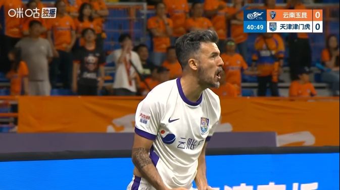 津门虎客场领先玉昆！基莱斯单刀面对门将垫射破门