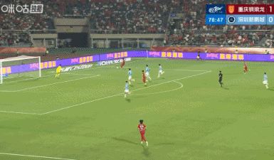 向余望中超处子球！铜梁龙2-0领先十人新鹏城