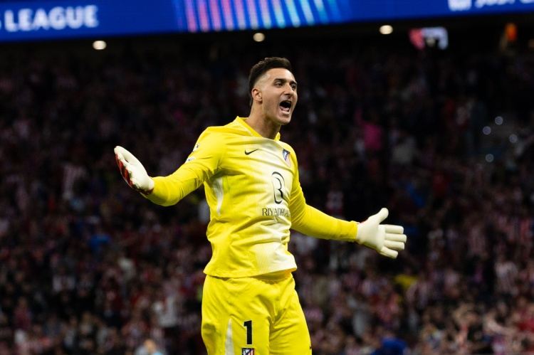 阿斯：穆索凭借现象级的表现，他让西蒙尼陷入门将位置的两难境地