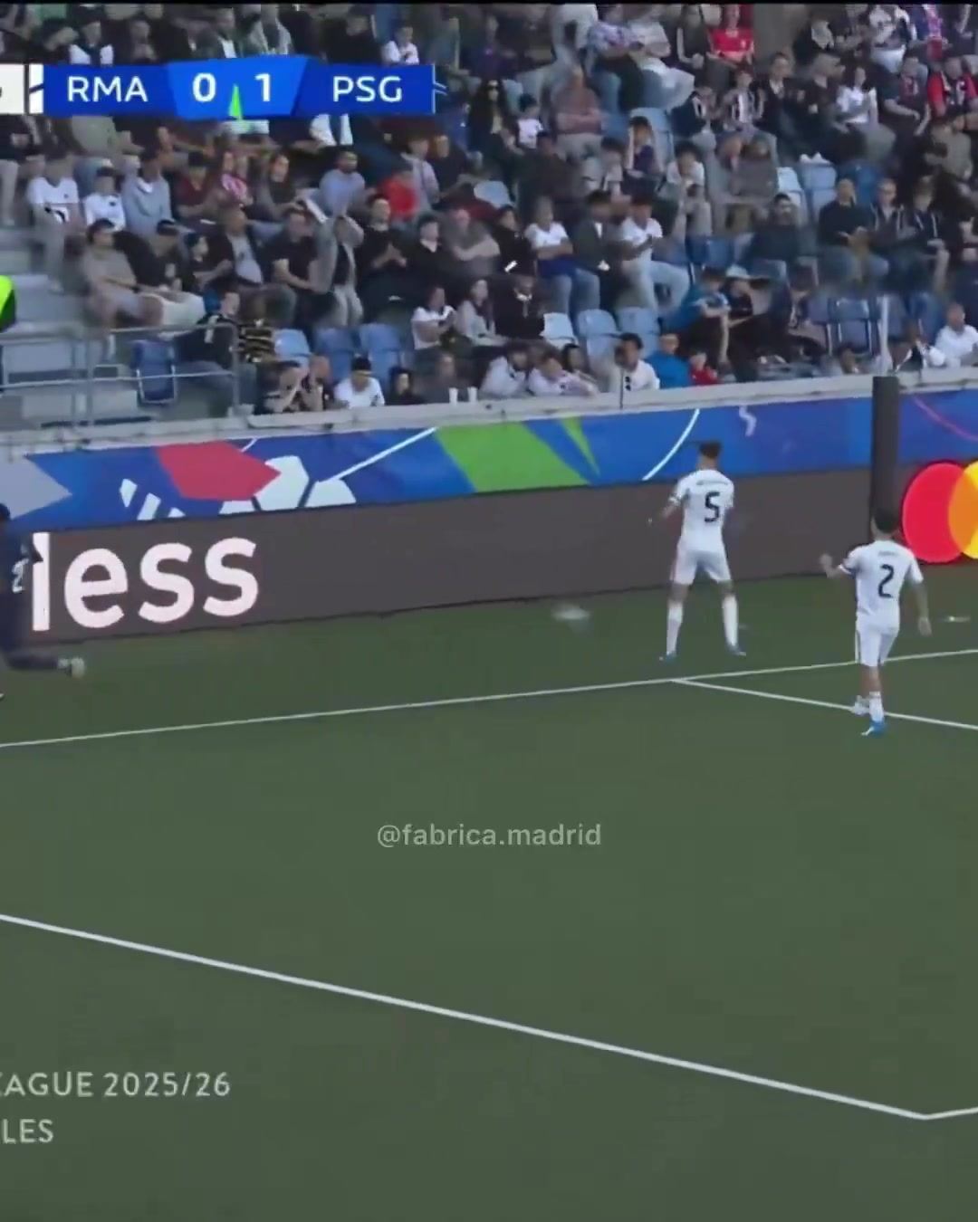 皇马新卡西！19岁纳瓦罗6扑救 3扑点 青年欧冠皇马淘汰巴黎进决赛