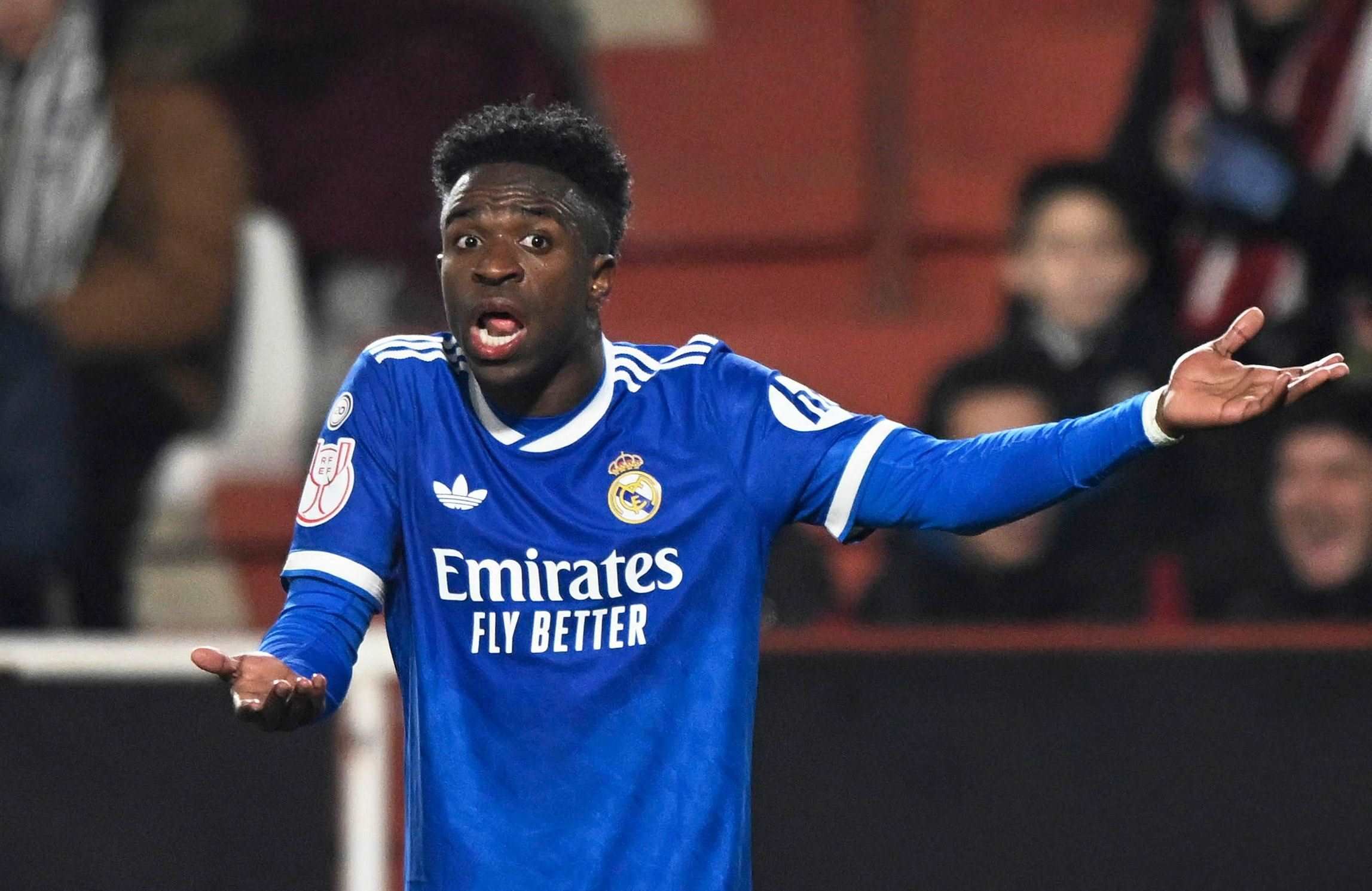 米兰达：维尼修斯很有才华，但他离内马尔、梅西、C罗还差得远