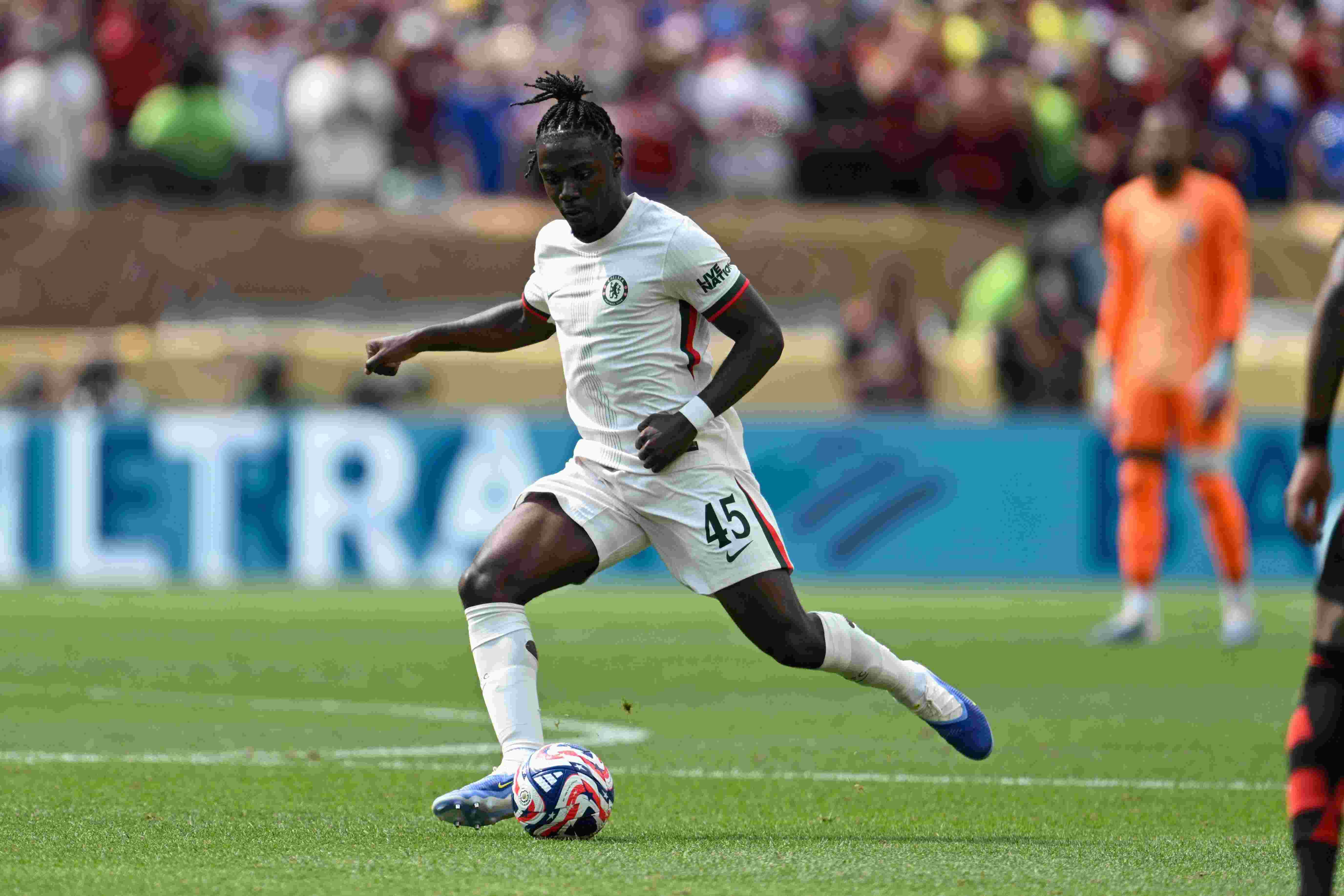 拉维亚：重返赛场的感觉妙不可言，赛季最后六场比赛全都是决战