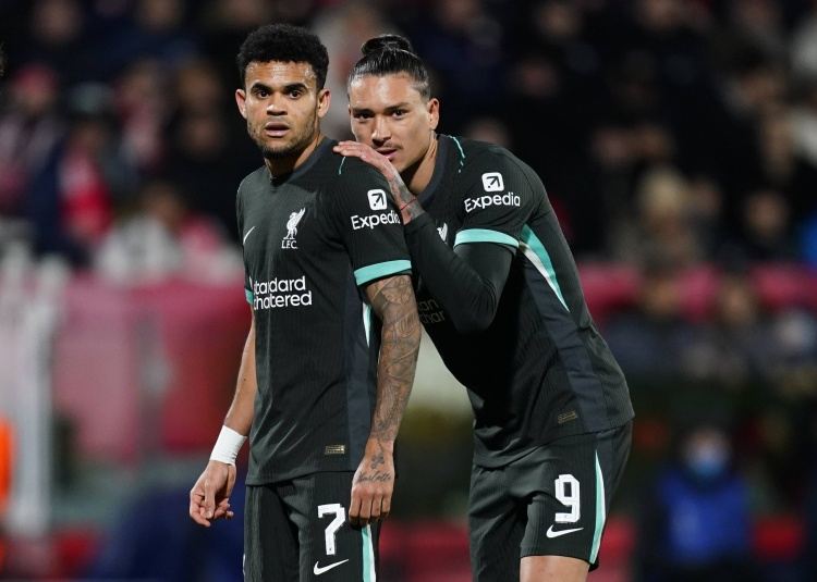 鲁尼：利物浦不该卖迪亚斯和努涅斯，他们的拼抢很像杰拉德库伊特