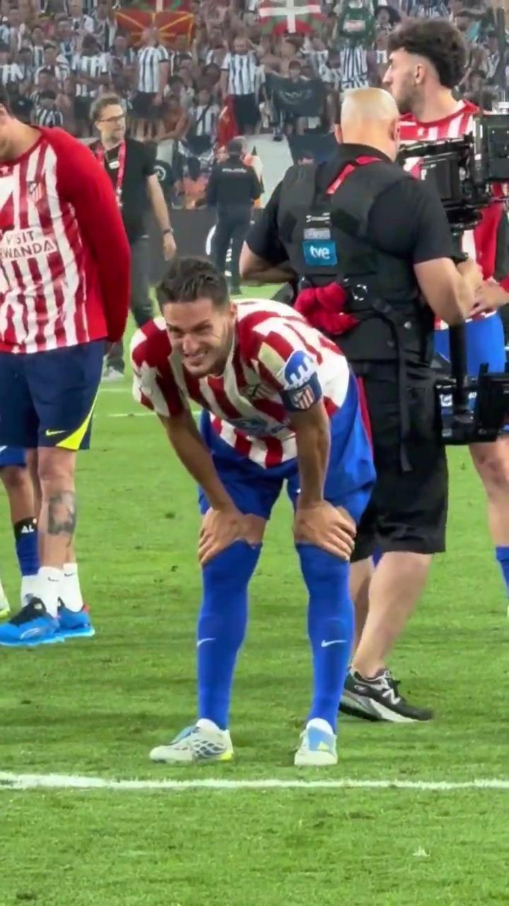 无缘冠军！马竞球员赛后表情失落，阿尔瓦雷斯、小西蒙尼掩面