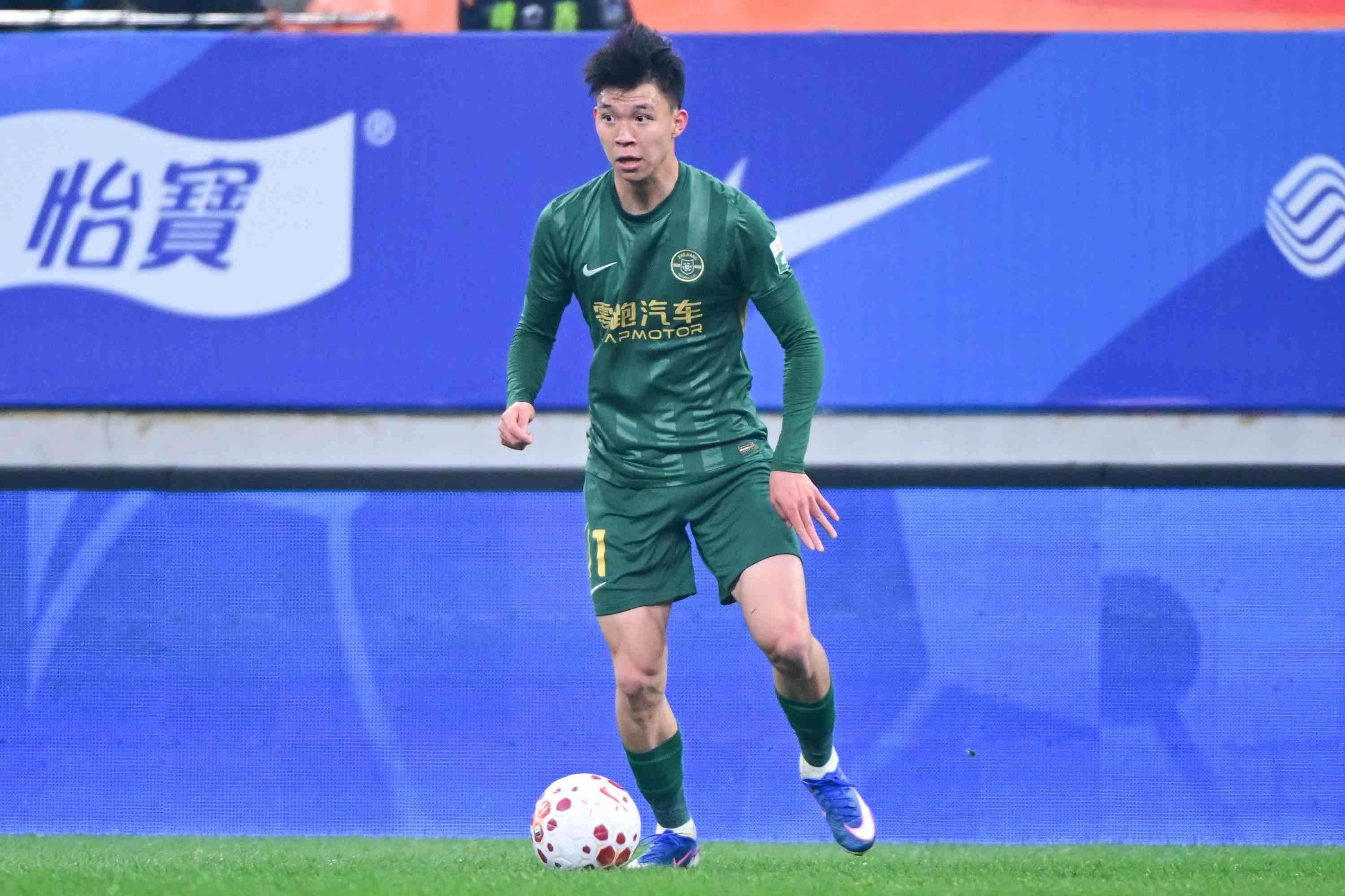 博主 ：浙江队客场备战迎来新变化，球队今日出征武汉