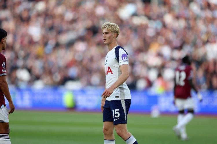 英媒：阿森纳切尔西仍对贝里瓦尔感兴趣，预计热刺要价5000万镑起