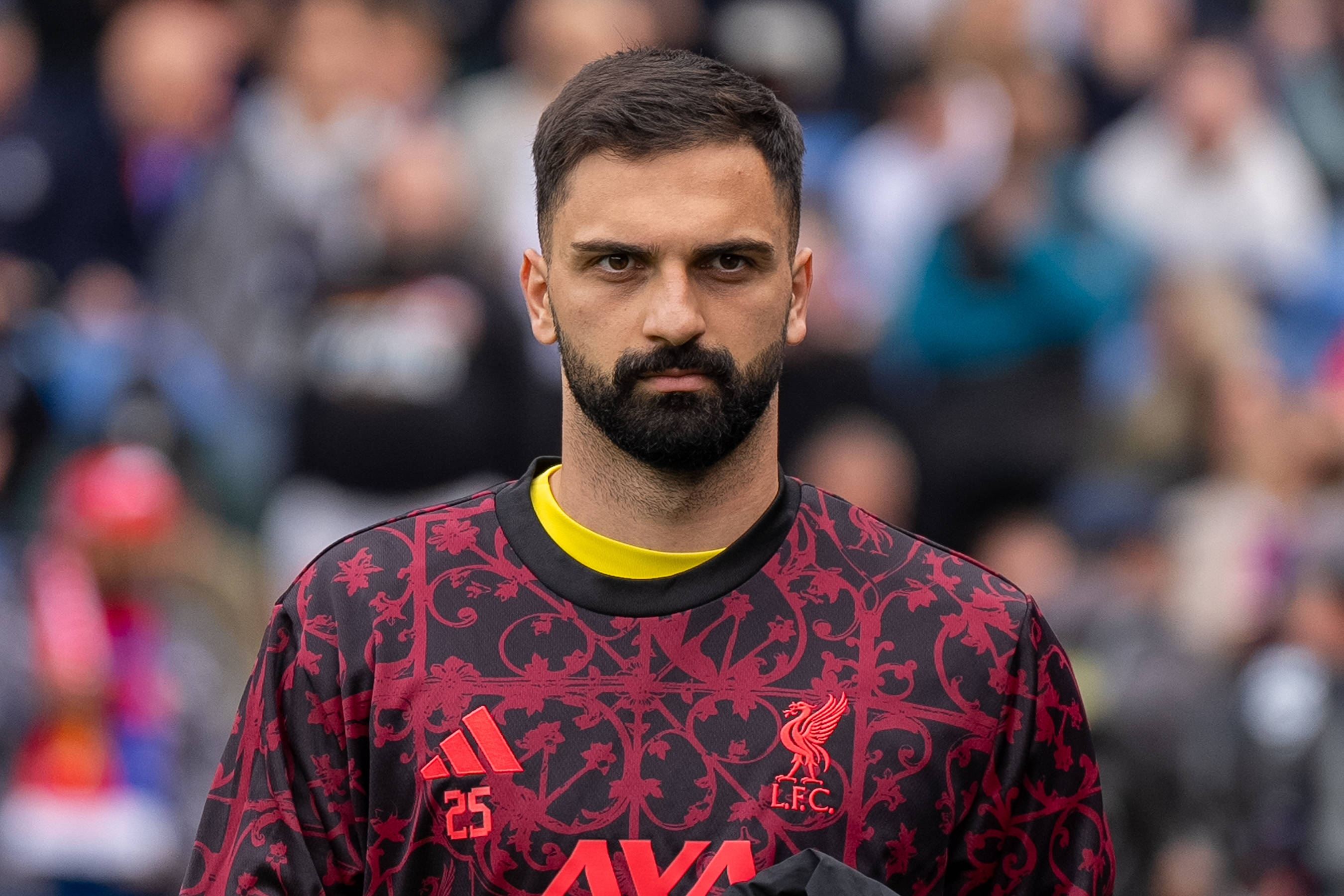 格鲁吉亚足球博主：马马尔达什维利伤口已缝合，三周内恢复训练