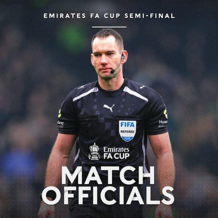 足总杯半决赛裁判确定:鲍森吹罚曼城vs圣徒 吉列特吹罚蓝军vs利兹
