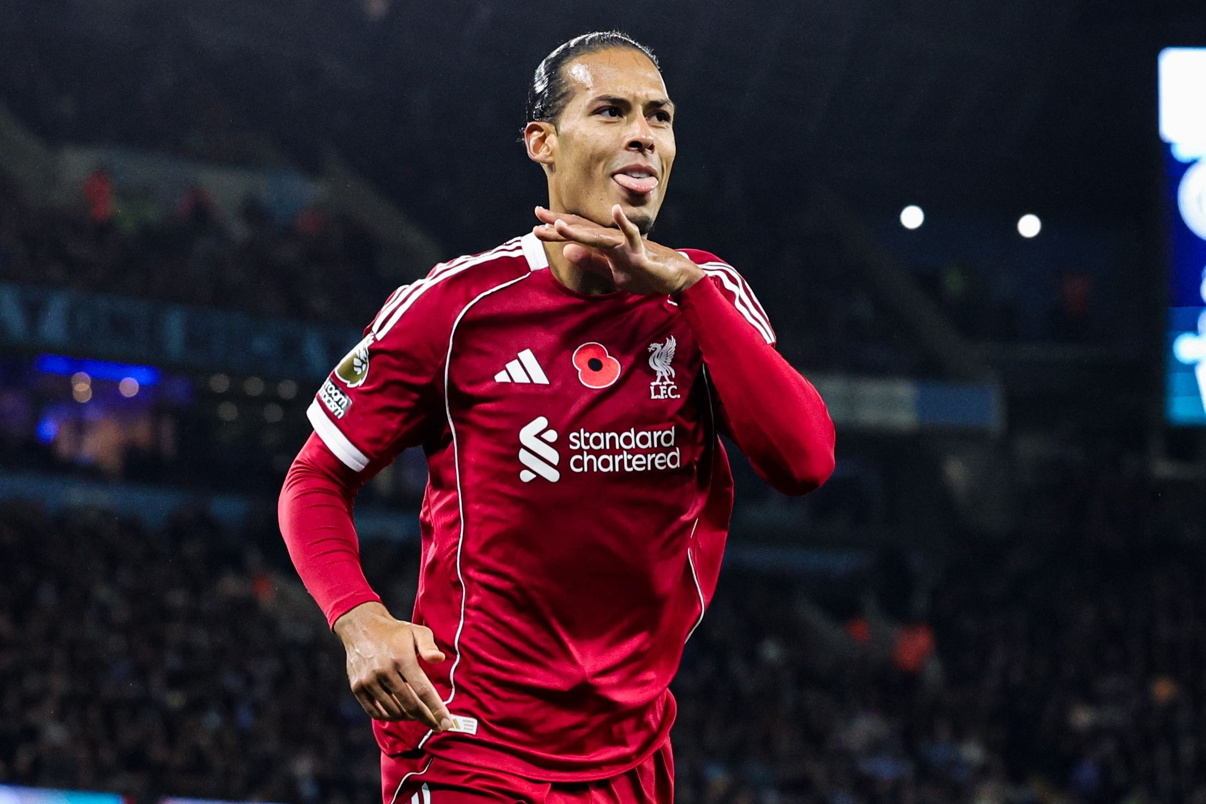 范戴克头球绝杀埃弗顿，利物浦达成英超客场1000球里程碑