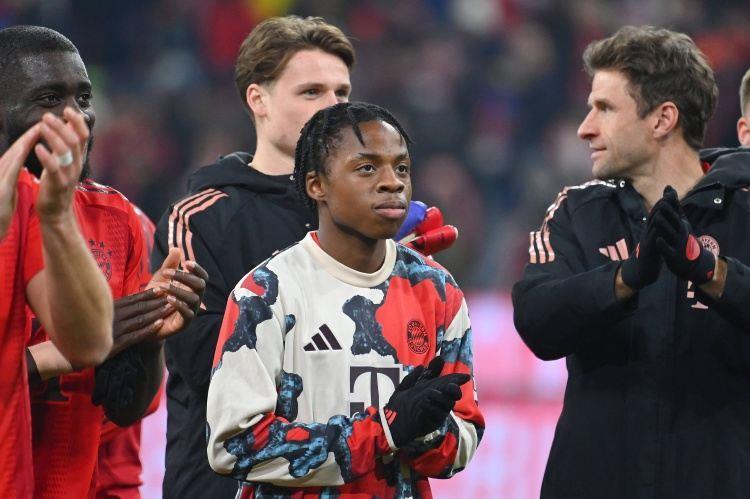 体图：维斯多姆·麦克曾在队内会议中睡着，孔帕尼没有当众训斥他