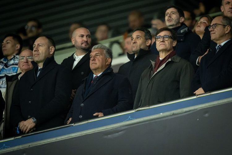 六台记者：巴萨高层担心裁判问题，也许有人希望保持冠军悬念