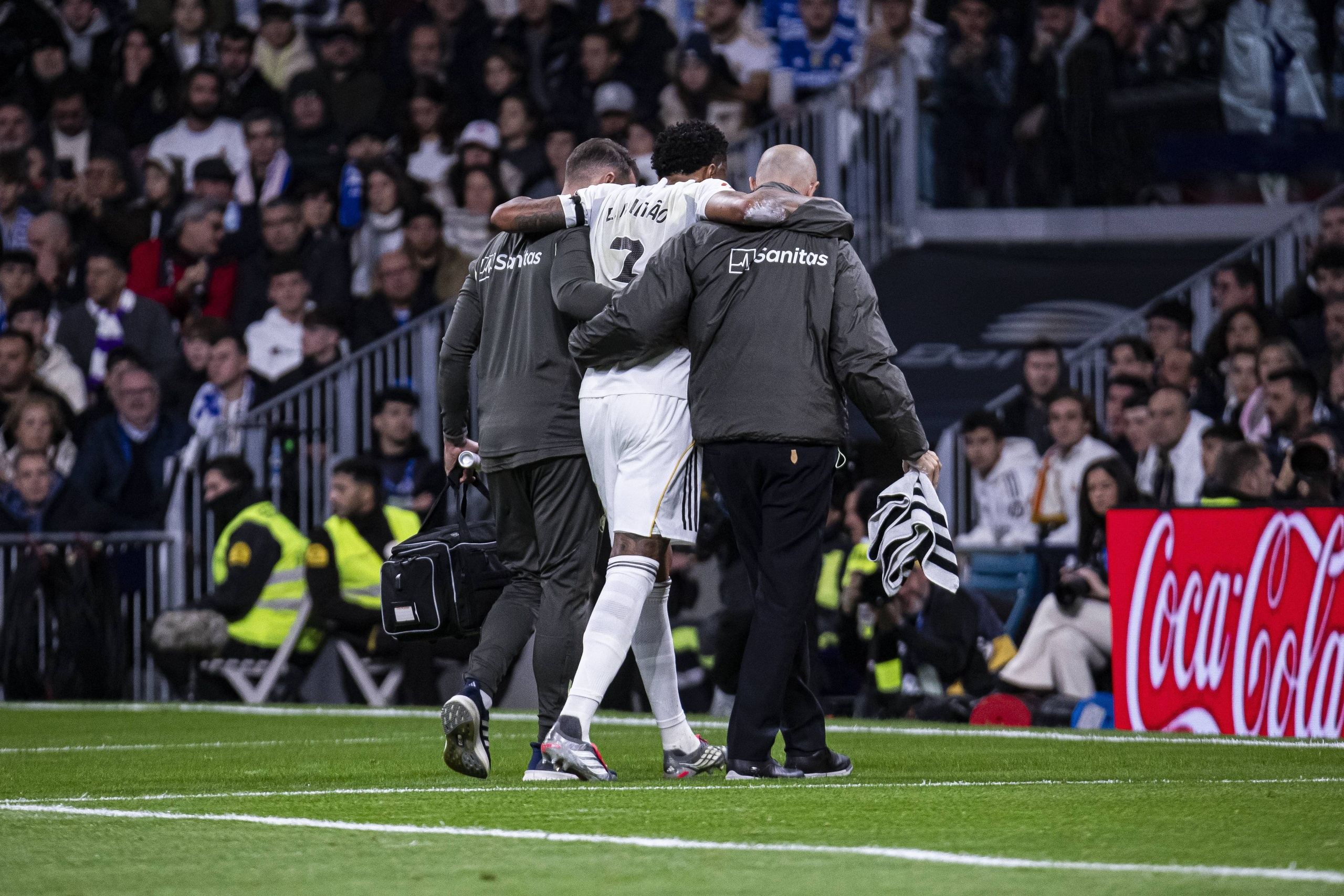 玻璃人！28岁米利唐赛季报销，此前双膝十字韧带撕裂 合同剩2年