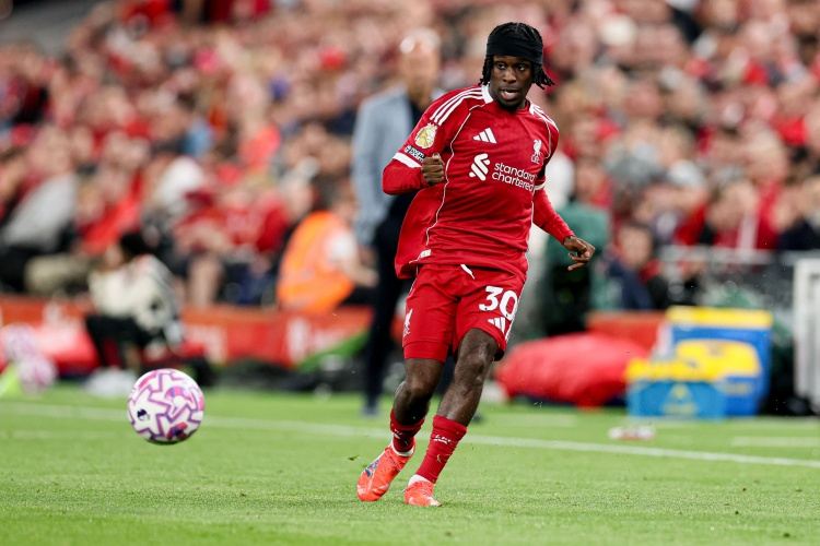 红军名宿：弗林蓬身上没有英超顶尖球员的素质，也就速度快一点