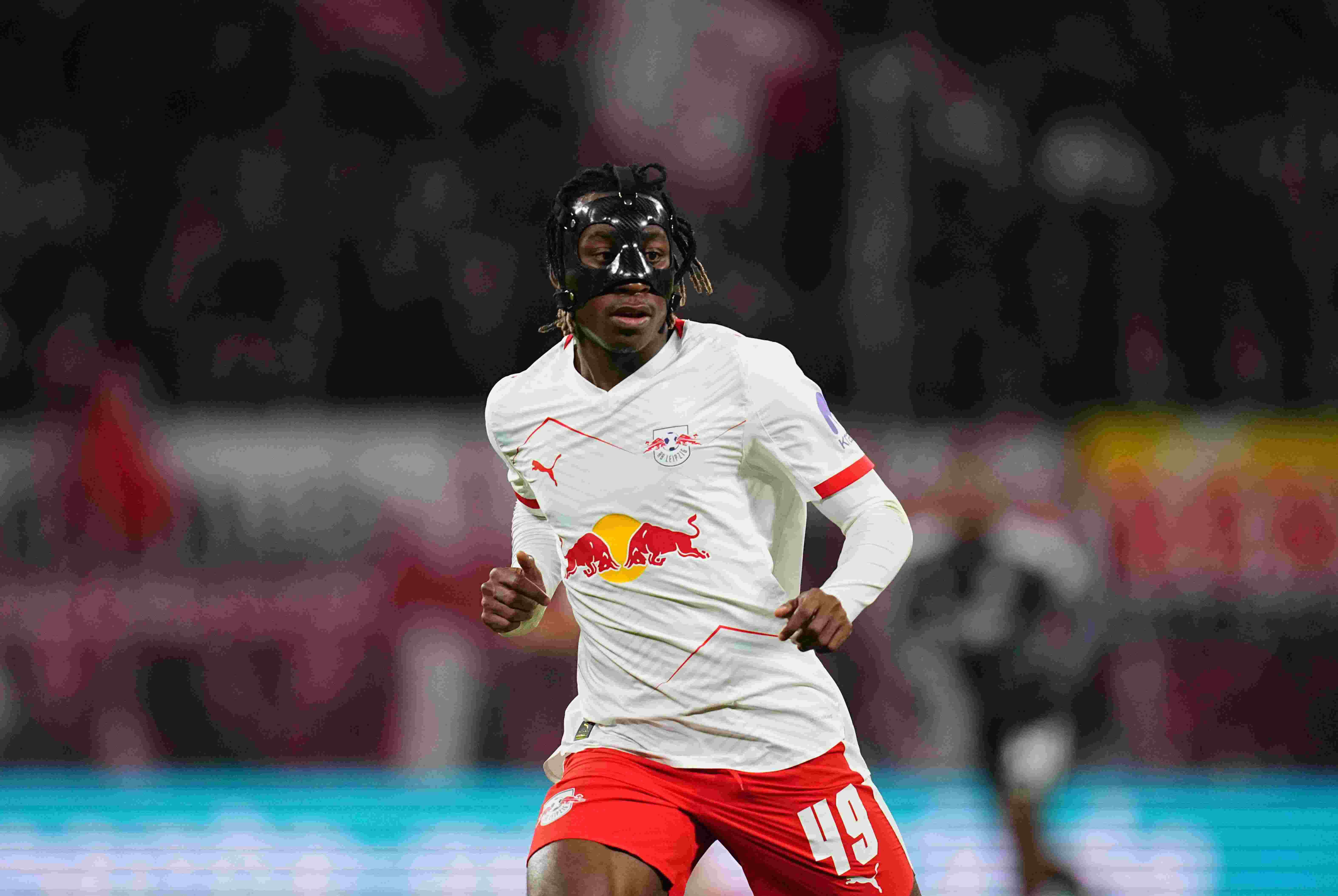 跟队：迪奥曼德身价太高 利物浦下赛季只剩3前锋所以今夏需签2人