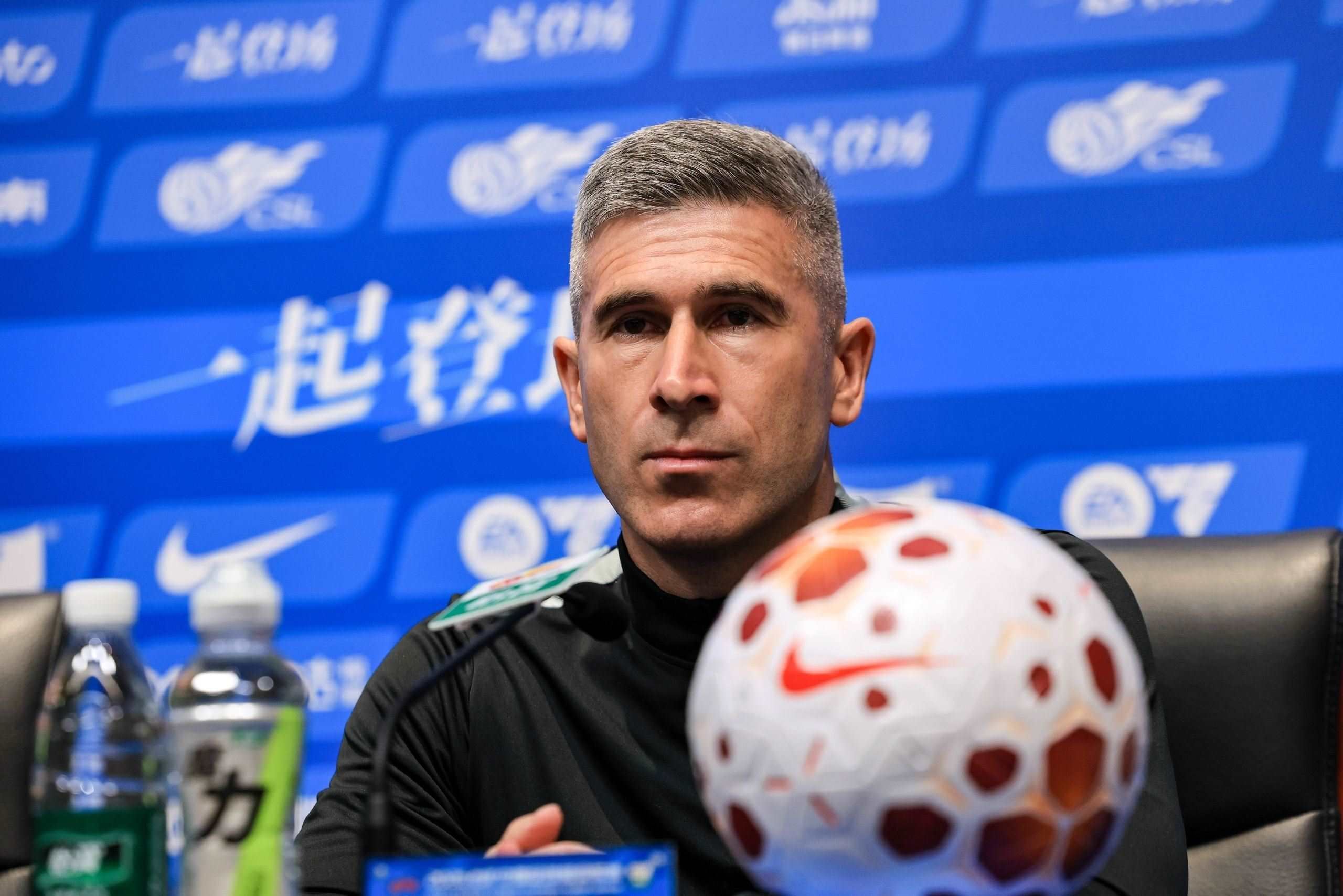 国安赛前：明天是场重要的比赛，相信主场在球迷支持下会有好结果