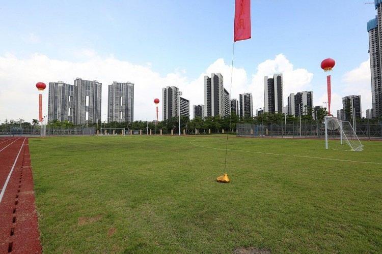 时代周报：广东省过去5年新增2600块足球场，超额完成任务