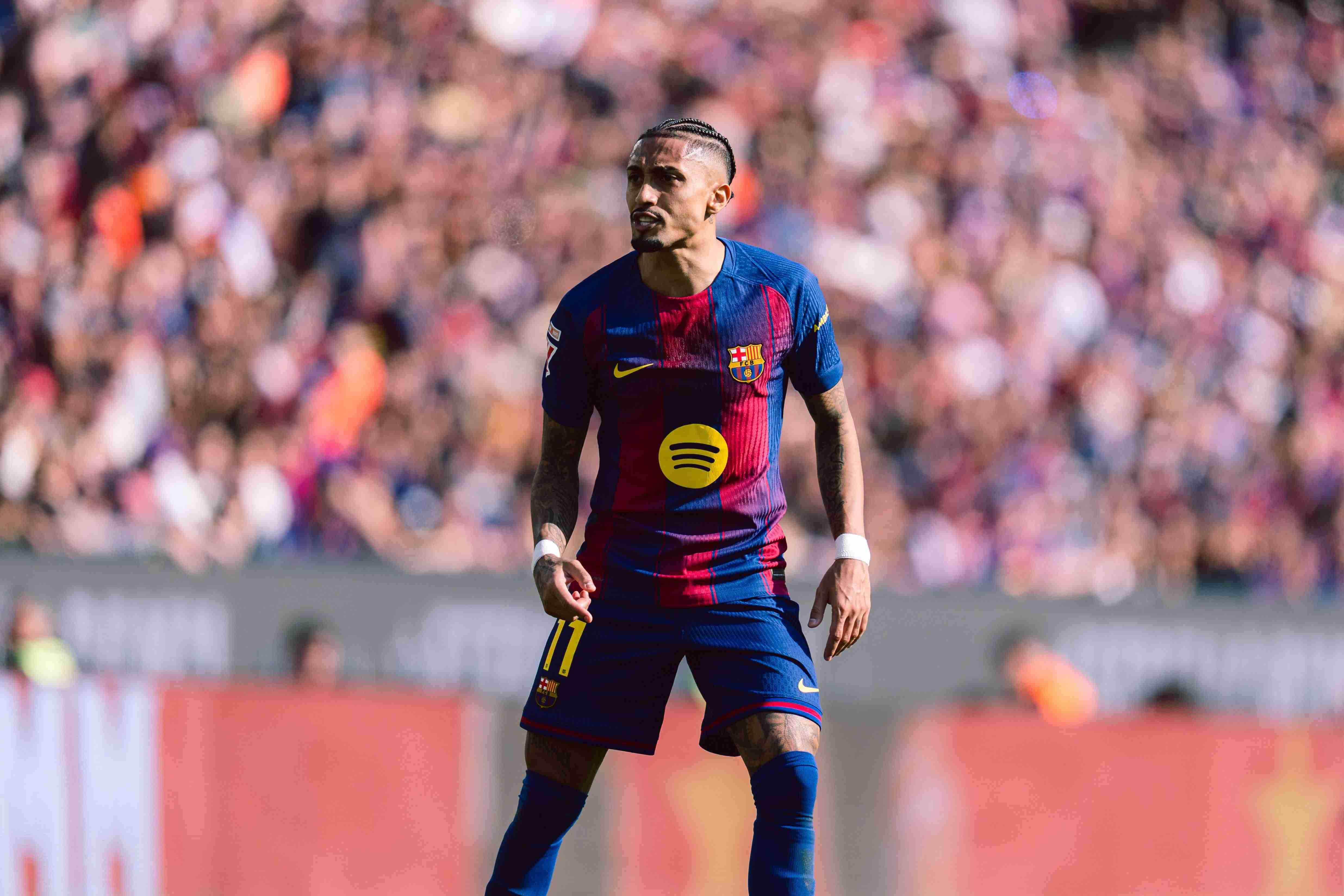 阿斯：拉菲尼亚和贝尔纳尔预计本周初归队，目标对阵奥萨苏纳复出