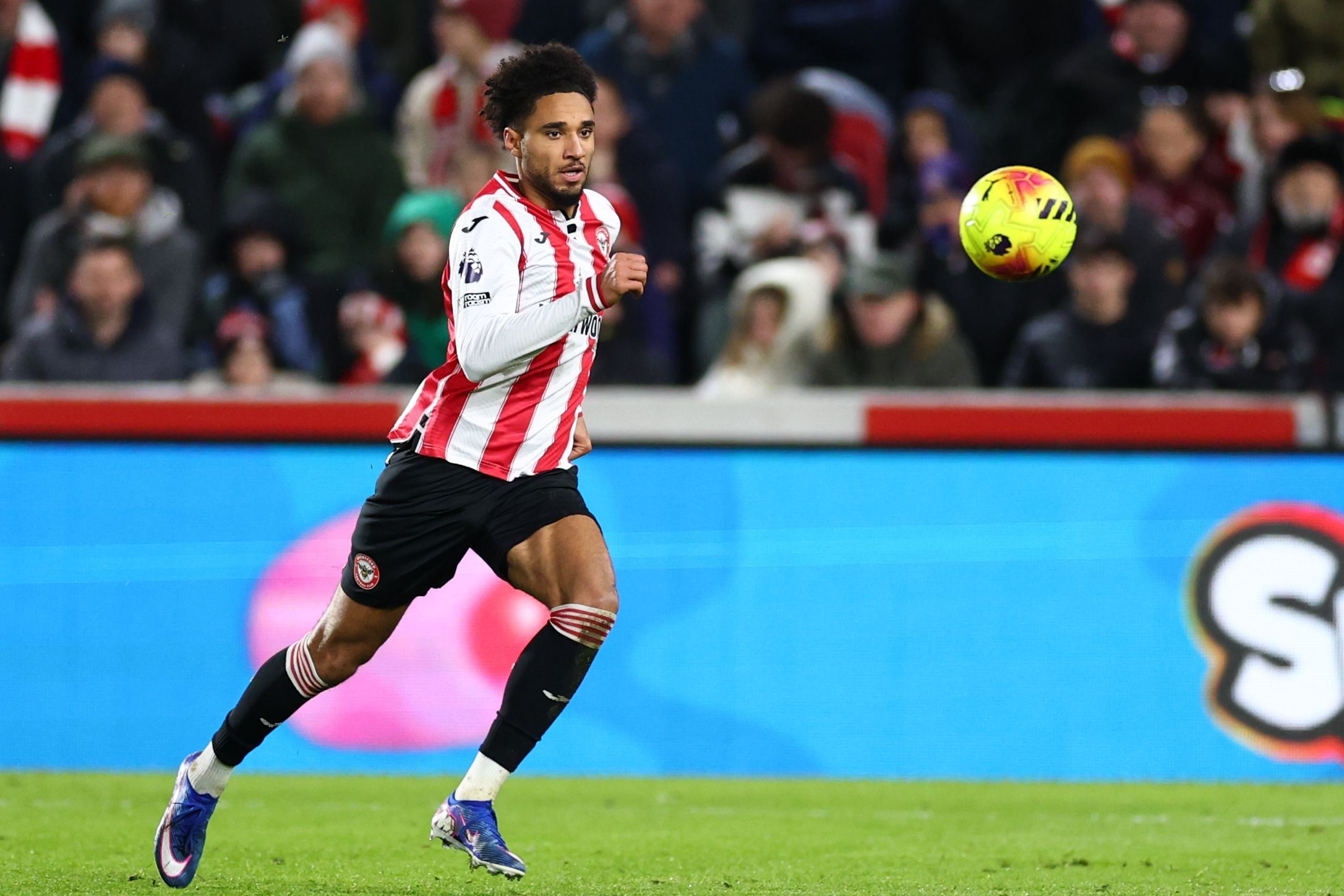 沙德：本赛季我比范德芬跑得快，参加世界杯是我的最高目标