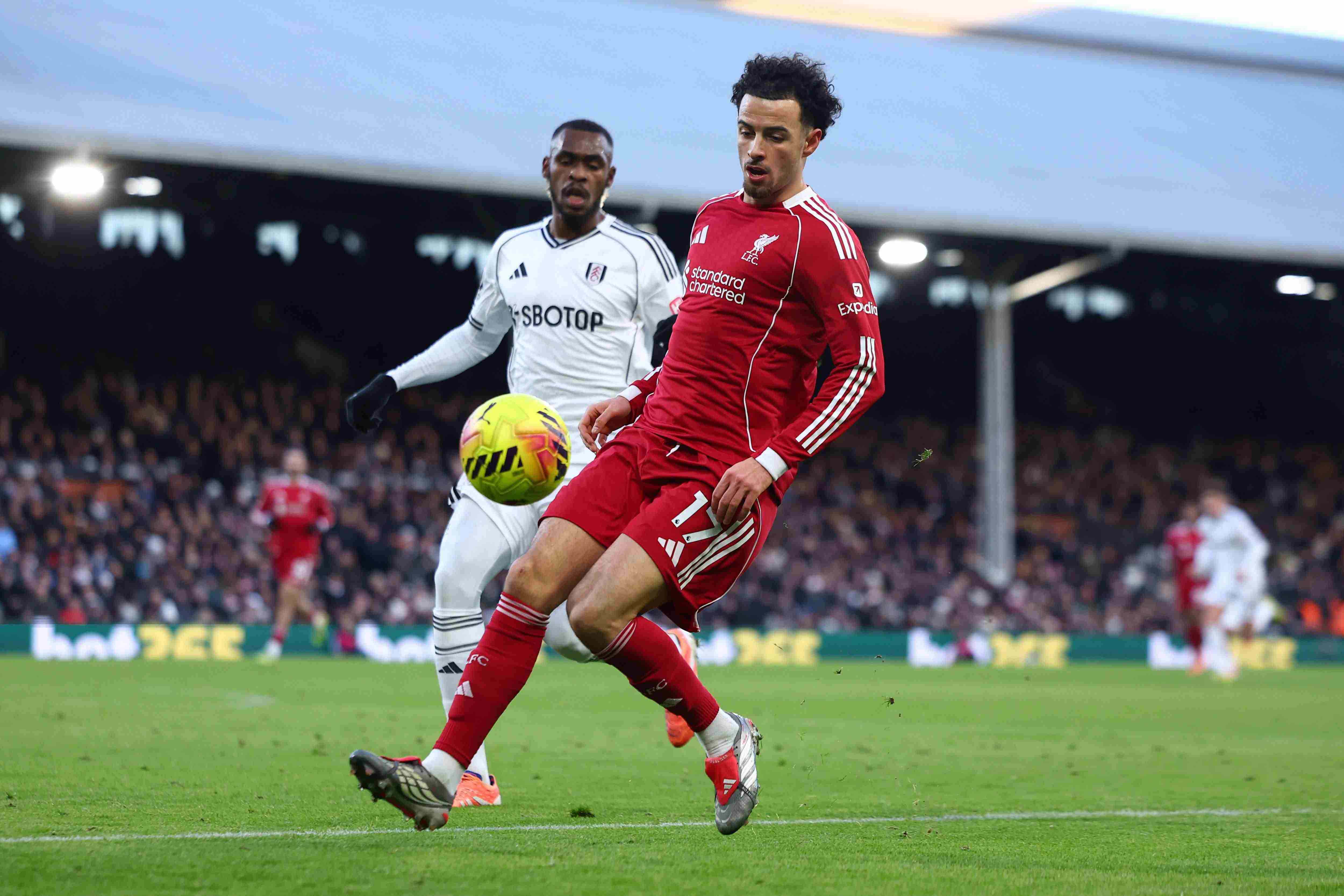 罗马诺：多支球队追求柯蒂斯·琼斯，若昂·戈麦斯可能加盟马竞