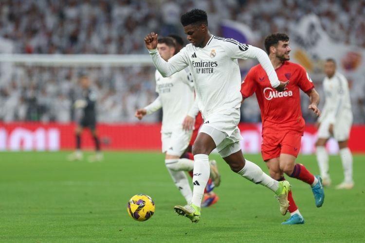 费迪南德：琼阿梅尼是接替卡塞米罗的极佳人选，不担心他无法适应