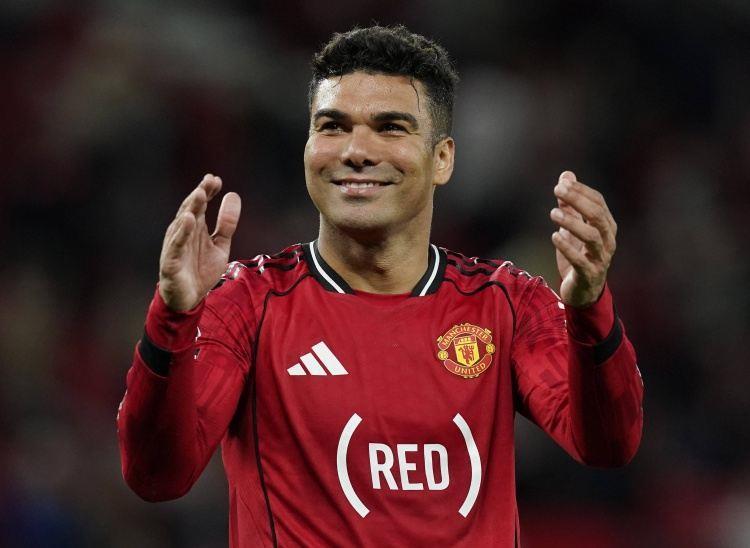 费迪南德：卡塞米罗曾被球迷质疑他能力，但他像如今这样扭转乾坤