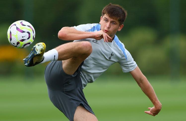 热刺外租小将：帮格拉斯哥流浪者获得欧冠资格或促成我留在苏格兰