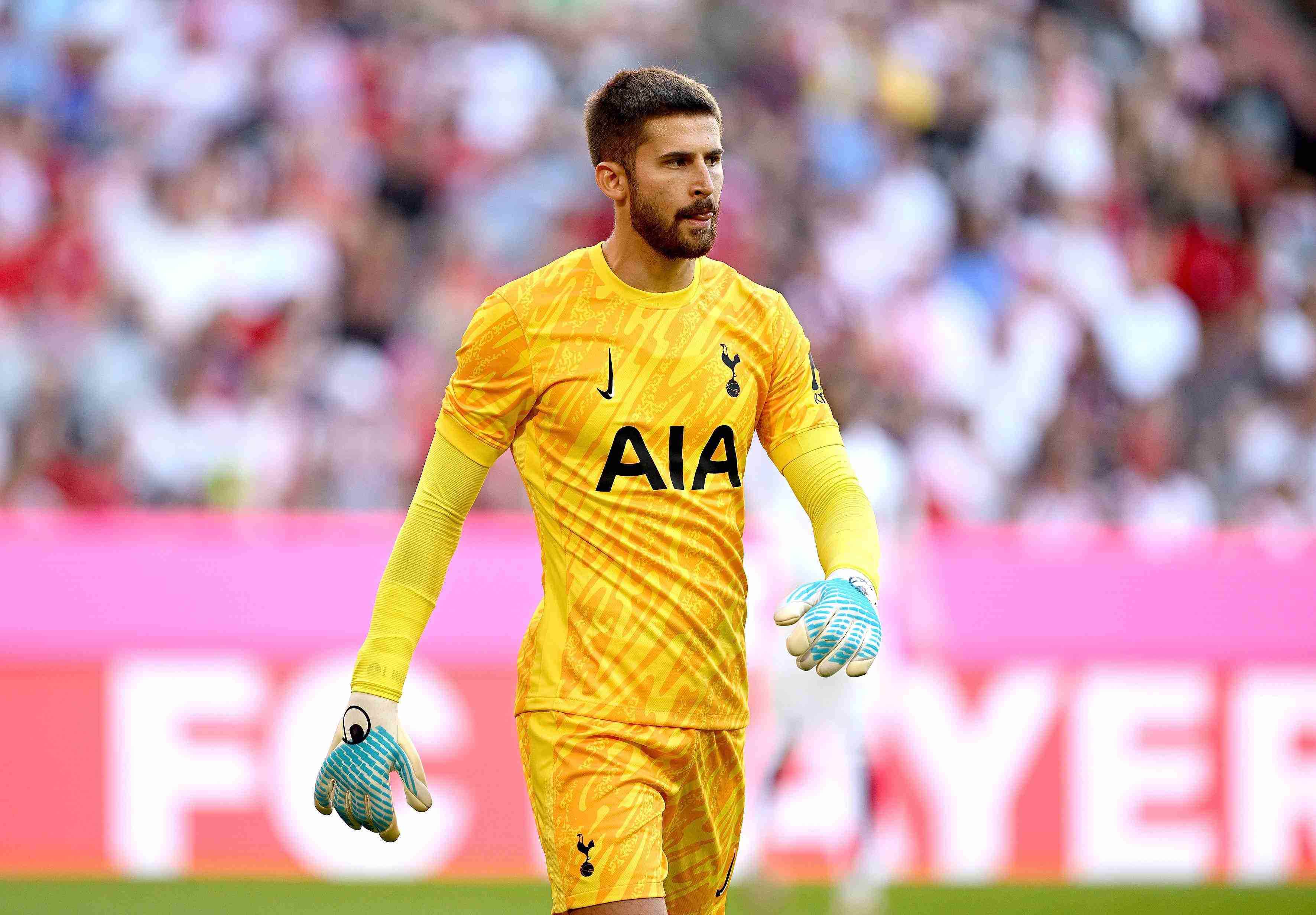 米体：国米非常接近签下维卡里奥，他们还有意留下何塞普