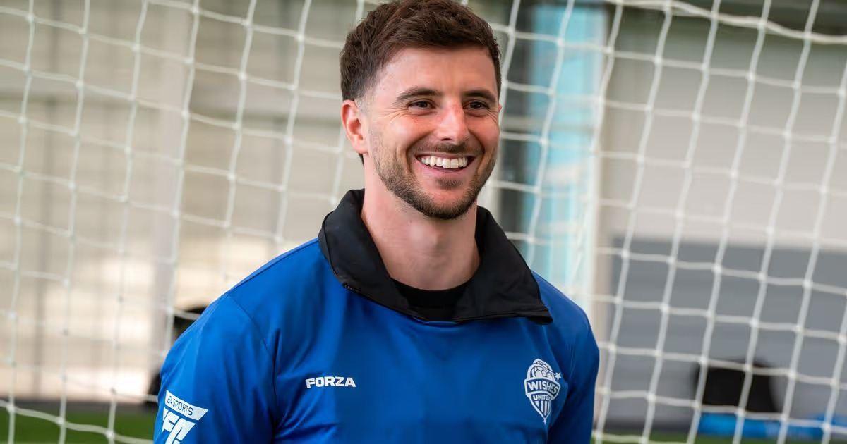 芒特：卡里克是我的偶像，曼联必须进欧冠，个人目标是英超冠军