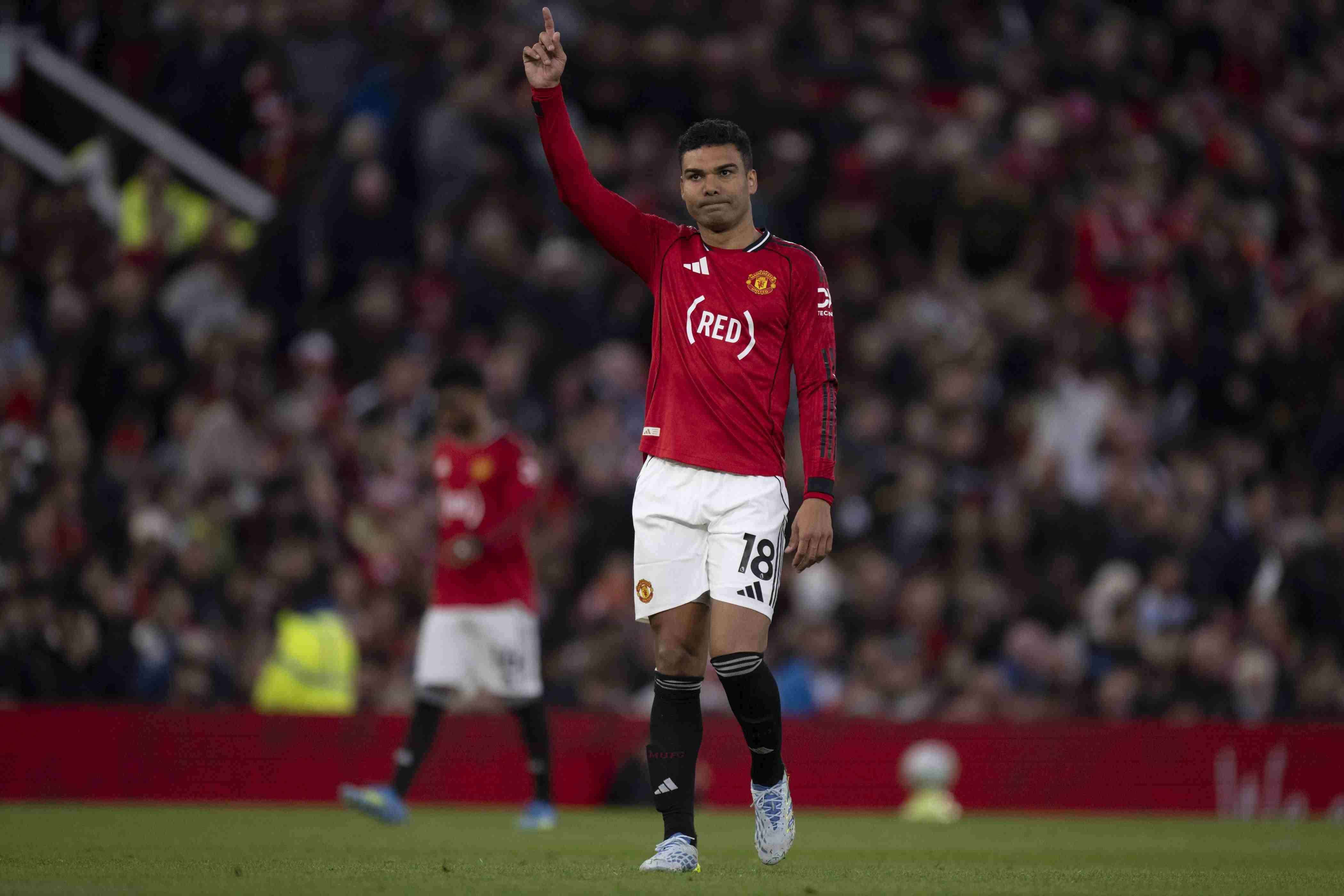 35万镑胖虎将离队！曼联周薪排行：B费30万第2，梅努15万并列第7