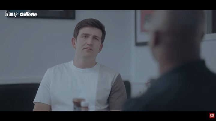 被滕哈赫剥夺袖标！马奎尔：我不是他的队长，感觉自己对他不重要