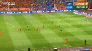 外援连线！奥斯卡头球摆渡，克莱伯头球破门，玉昆1-0领先浙江
