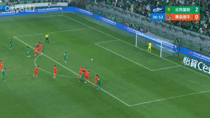 VAR介入认定塞鸟造对手手球送点，张稀哲点射，国安3-0海牛！
