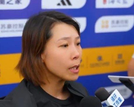 苏州主教练陈婉婷：领先后防守有点松懈，要学会领先后保持注意力