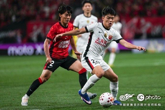 2026怡宝中超联赛第13轮，上海海港1比0战胜成都蓉城