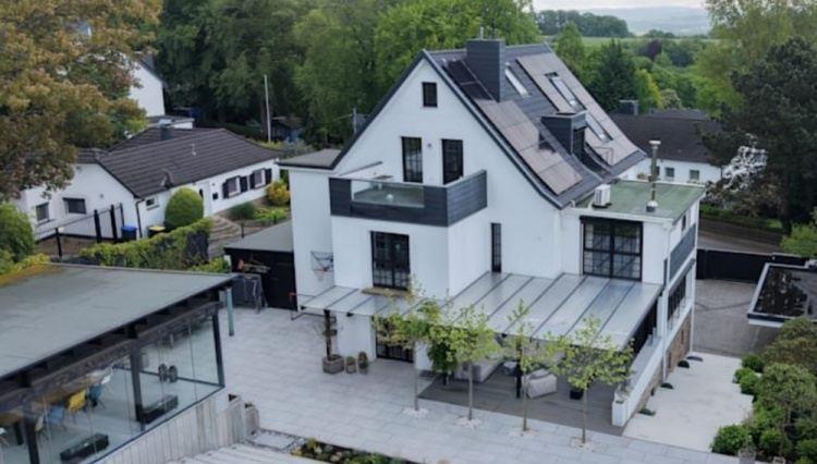 图片报：克洛普执教多特期间居住的别墅被挂牌出售