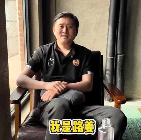 44岁国安夺冠功臣：退役后一年多就突发脑梗，当时颈动脉都堵死了