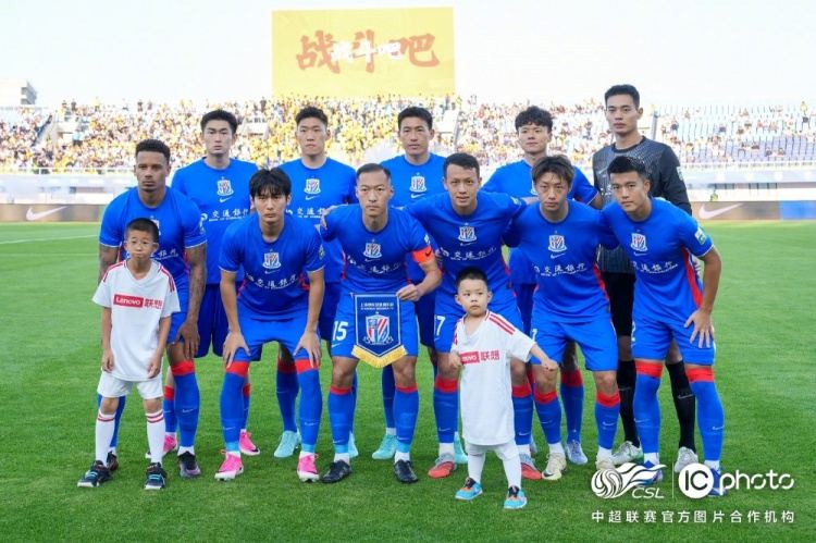 上海申花客场2-2战平青岛西海岸
